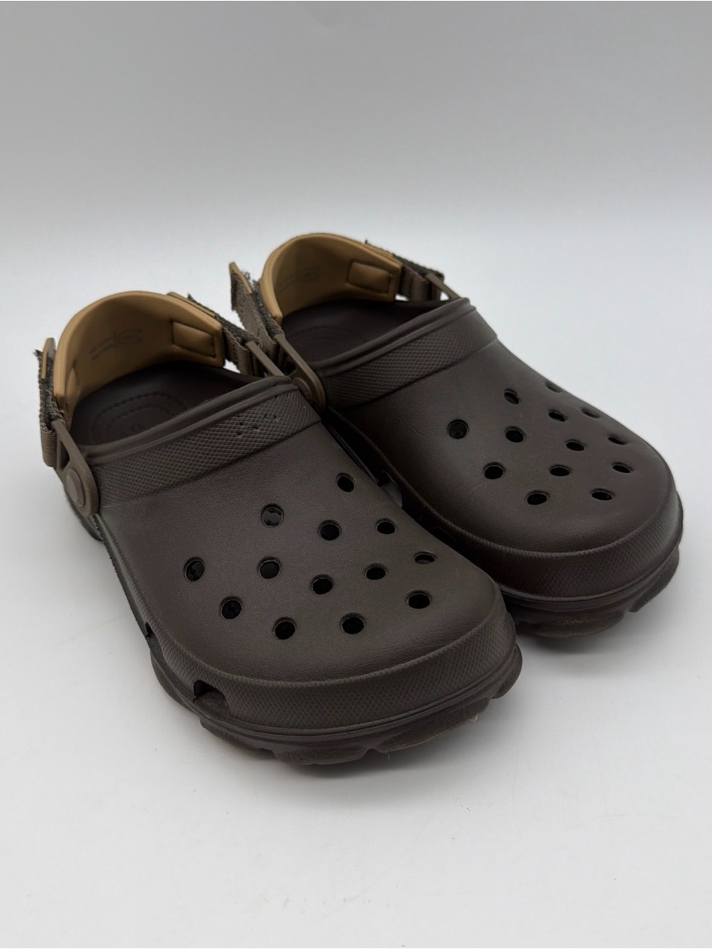 CROCS Classic All Terrain Clogs Women’s 6 Mens 4 Slingback Outdoor Casual